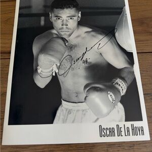 Oscar De La Hoya signed photo poster 8 x 10